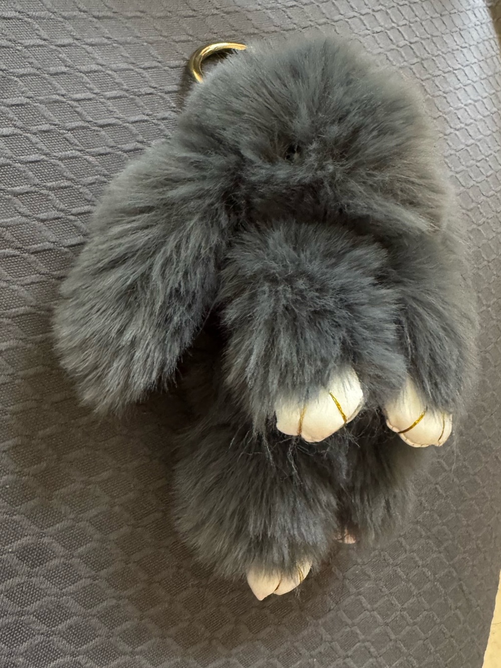 Fluffy Rabbit Keychain (Gray) - Picture 10 of 12